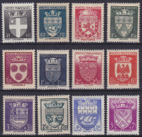 France 1942 YT N° 553/564 Neuf* Cote 31.00 - Unused Stamps