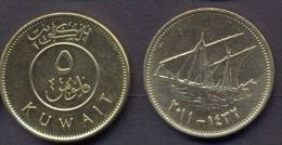 Kuwait - 5 Fils  2011 - 1432 XF+    Ship - Koweït