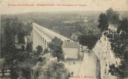 ROQUEFAVOUR . VUE PANORAMIQUE SUR L'AQUEDUC . ENVIRONS D'AIX EN PROVENCE . - Roquefavour