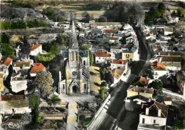 TARTAS . VUE AERIENNE . QUARTIER DE L'EGLISE ET ROUTE DE MONT DE MARSAN . - Tartas