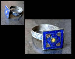 - Ancienne Bague Multan Carrée / Old Enammelled Pakistani Ring - Anelli