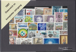 Austria 1997 Unmounted Mint / Never Hinged Complete Volume In Clean Conservation - Años Completos