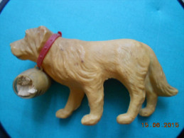 FIGURINE CHIEN Saint-Bernard  ANNEES 1950 - Toy Memorabilia