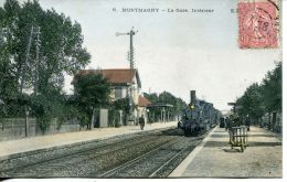 N°43253 -cpa Montmagny -la Gare Intérieur- - Gares - Avec Trains