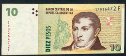 ARGENTINA  P354a  10  PESOS 2003 Signature 70 (FIRST SIGNATURE ) Serie  F      VF No P.h. - Argentine