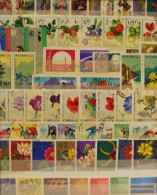 Poland 300 Different Special Stamps  In Complete Expenditure - Verzamelingen