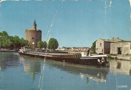 LANGUEDOC ROUSSILLON - 30 - GARD - AIGUES MORTES  -CPSM GF Couleur - Carte Défraichie - Voir Scaner - Aigues-Vives