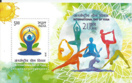 2015 Miniature Sheet, 3 Pcs, International Day Of Yoga, Meditation - Nuovi