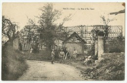 Venette (60.Oise) La Rue D´En Haut Après Les Combats De 1918 - Venette