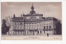 30 ALENCON - L'Hôtel De Ville - Alencon