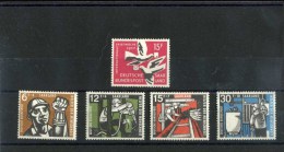 - SARRE 1957/59 . TIMBRES DE 1957 . NEUFS  SANS CHARNIERE . - Unused Stamps