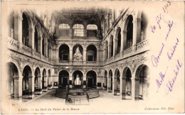 Cpa - 69 - Lyon En 1900 - Palais De La Bourse (Le Hall) (recto-verso) - Lyon 9