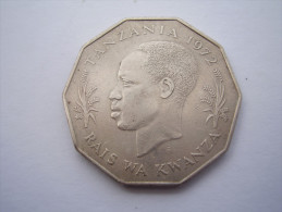 TANZANIA 1972 FIVE SHILLINGS NYERERE Issue "FIRST PRESIDENT" Swahili Inscribed Copper-Nickel USED. - Tanzanía