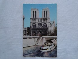 Paris Notre Dame Cathedral 1959   A13 - Notre Dame Von Paris