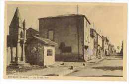 Delcampe - CPA 63 ENNEZAT LA GRAND'RUE - Ennezat