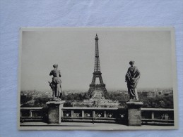 Paris La Tour Eiffel Vue Des Terrasses Du Trocadero   A16 - Eiffelturm