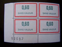 FICTIFS NEUF ** N°F233 SANS CHARNIERE (FICTIF F 233) COIN DE FEUILLE - Phantom