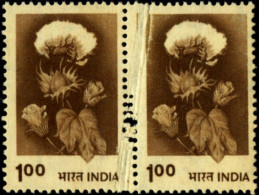 COTTON FLOWERS-AGRICULTURE-ERROR-PRE PRINTING FOLD-INDIA-MNH-SCARCE-MNH- E7-102 - Variétés Et Curiosités