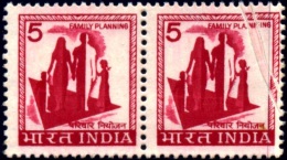 FAMILY PLANNING-PRE PRINTING FOLD-INDIA-MNH-SCARCE-MNH- E7-148A - Varietà & Curiosità