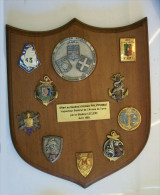 Plaquette Souvenir D'insignes Offerte Par Le Général Leclerc Au Général D'Armée Philipponnat. - Frankreich