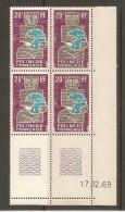 Bloc De 4 Timbres PATA - Ungebraucht