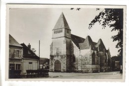 CPSM DUN SUR AURON (Cher) - Eglise Saint Etienne - Dun-sur-Auron