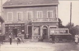 BAYONNE (Le Boucau) : L'Autobus De La Boucolaise Stationné Devant La Pharmacie DARIJOU (Du Progrès) - Boucau