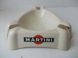 Ancien Cendrier.  " MARTINI " - M.D.L.  France - - Ashtrays