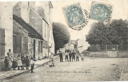 Yvelines : Maurecourt, Rue De La Mairie, Trés Belle Animation - Maurecourt