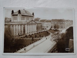 Zagreb University Library In Zagreb Stamp   1934   A19 - Croazia