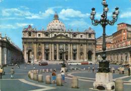 Cp , VATICAN , Citta Del VATICANO , Piazza E Basilica S. PIETRO , Voyagée - Vaticano