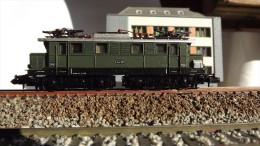 SCALA N ECHELLE - ELLOK LOCO ELETTRICA DB BR E 44 107 - MINITRIX 12852 - Locomotives