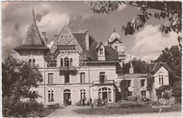 Vivonne. Le Chateau Des Varennes. - Vivonne