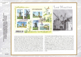 FRANCE 2010 : Feuillet CEF 1er Jour N°té En Soie N° 2067s " LES MOULINS ". N° YT F4485 . Parfait état. - Moulins