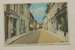 38 - Moirans - Rue De La République - Moirans