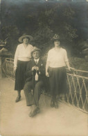 Photographie - Homme - Femme - Chapeaux - Femmes Avec Chapeau - Carte Photo - état - Photographie