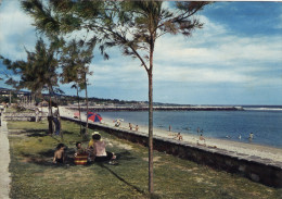 La Plage De Saint-Pierre - Saint Pierre