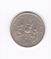 5 New Pence 1968 (Id-089) - 5 Pence & 5 New Pence