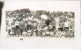 CARTE PHOTO GROUPE D'ENFANTS SUR LA PLAGE DU POULIGUEN 1932 - Le Pouliguen