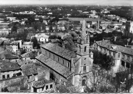 84 - PERNES Les FONTAINES - L'Eglise - Pernes Les Fontaines