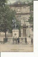 Montbeliard  25    La Statue De Cuvier -L'Hotel De Ville Et Rue Animée - Montbéliard