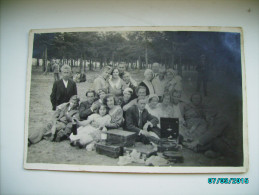 PICNIC WITH GRAMOPHONE , OLD POSTCARD , 0 - Europa