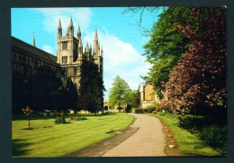 ENGLAND  -  Peterborough Cathedral  Used Postcard As Scans - Other & Unclassified