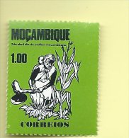 TIMBRES - STAMPS - MOZAMBIQUE / MOÇAMBIQUE (1976) -  JOURNÉE DE LA FEMME - TIMBRE AVEC IMPRESSION SA PLACE - Mozambique