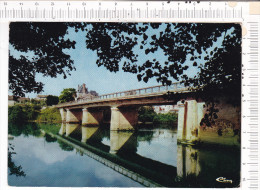 AVAILLES  LIMOUZINE   -   Le  Pont  Sur  La   Vienne - Availles Limouzine