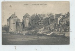 Lassay-les-Châteaux (53) : Travaux Des Champs Devant Le Château En 1905 (animé) PF. - Lassay Les Chateaux