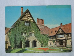 Cermany  Cecilienhof Historische Gedenkstatte Potsdamer Abkommens Innenhof    A 22 - Potsdam