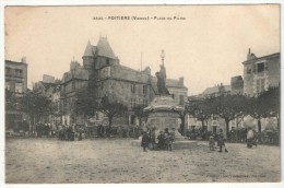 86 - POITIERS - Place Du Pilori - Vassellier 3534 - Poitiers