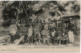 Carte Postale Ancienne Du GABON - DE LEKETY A FRANCEVILLE - PORTEURS MINDOUMBOUS - Gabun