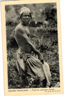 Carte Postale Ancienne De GUINEE - TYPE DE CULTIVATEUR FOULAH - Guinée